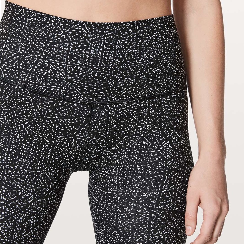 Lululemon Align II 25”